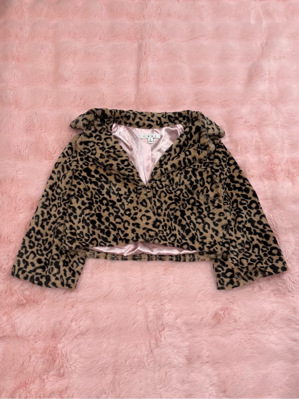 Vintage Cabi Lola Leopard Cropped Three-Quarter Sleeve Fur Cardigan
